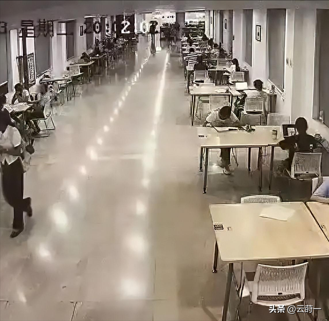 武大性骚扰女方败诉！受害男生家破人亡，女生却还发文挑衅