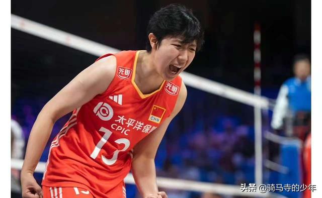 总决赛：中国女排vs波兰，吴梦洁挑大梁，张籽萱庄宇珊关键人物！