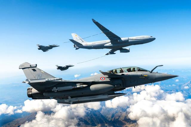 乌军王炸一触即发？泽连斯基疯狂祭出杀招！普京将迎来最耻辱一战