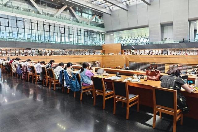 中国国家图书馆 知识的宝库 文化的殿堂