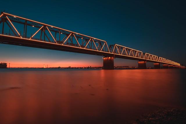 冰城绝色：在哈尔滨，如何捕捉一场震撼人心的雪上日落？