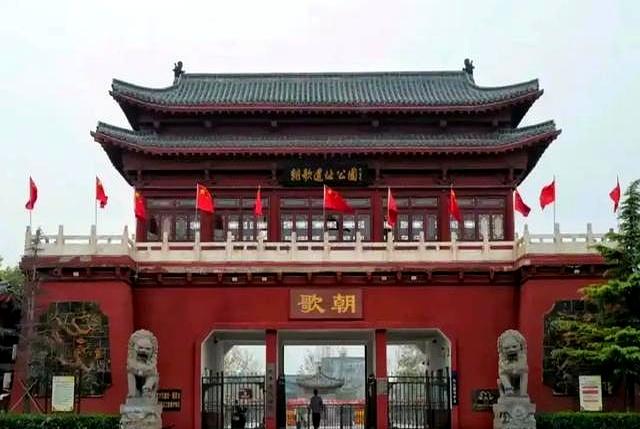 河南有一件很“扯淡”的文物，因内容过于离奇，至今仍是未解之谜