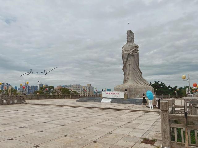 海丰明明是广东汕尾的一个县，当地人却不喜欢说自己是汕尾人？