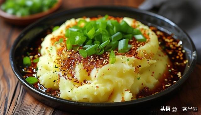 自驾营地：云南普洱市免费床车房车自驾露营地停车场主要景点美食