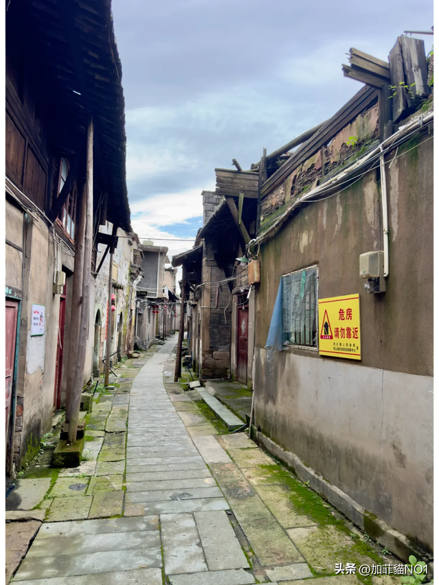 江西令人惋惜的小镇，曾是江西四大名镇，如今遍地古建危机重重