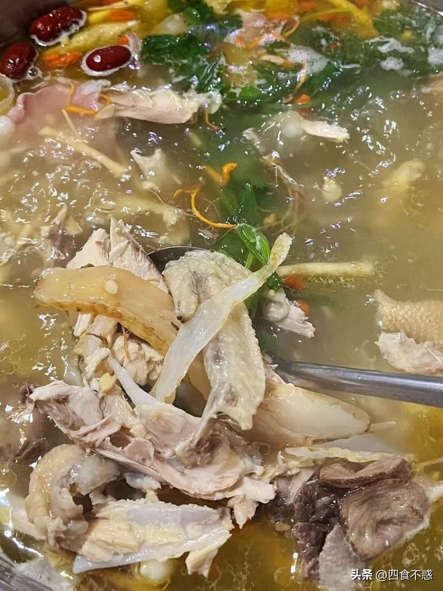 低调的昭通快藏不住了，其貌不扬的美食竟然这么好吃！