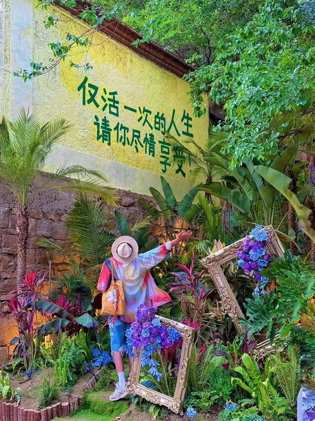引爆文旅流量的20个场景设计｜2025网红场景这样造！
