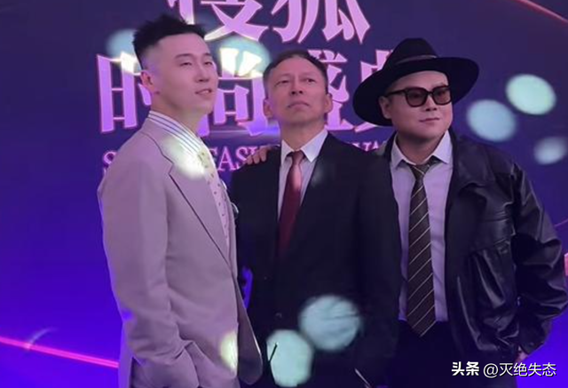 北京这一夜，官宣新身份的岳云鹏，彻底颠覆了大众对他的固有认知