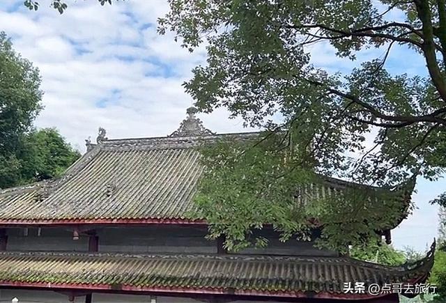 成都被严重低估的寺庙，殿宇精美壮观让人意外，不少人慕名前往！