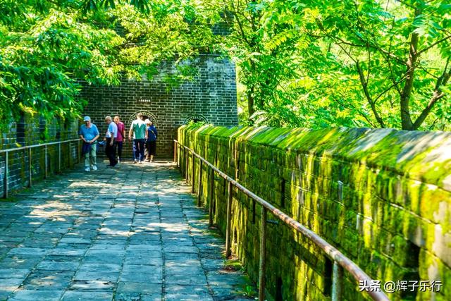 枯寂与荣华,辽宁丹东虎山长城的冬夏对话
