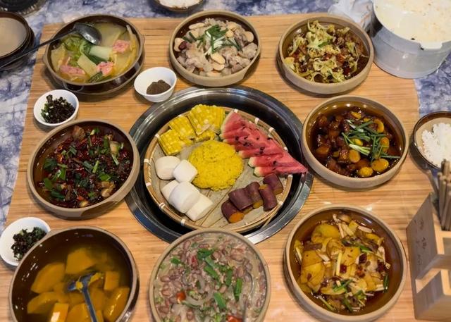 贞丰古城获评国家4A级旅游景区 多元业态激活文旅新活力