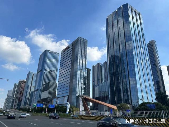 三季度广州写字楼租赁需求明显回暖，但租金仍延续下行趋势再降0.9%