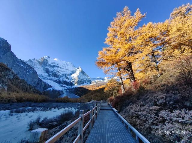 如果有时间，走一次川西顶级路线，1次深度体验胜过10次旅游！