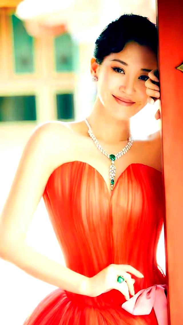 岁月偏爱之姿——许晴的魅力底色！