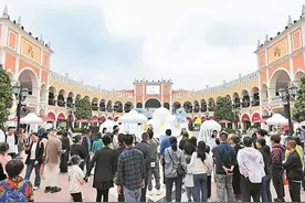 成都佛罗伦萨小镇三期即将开业图片
