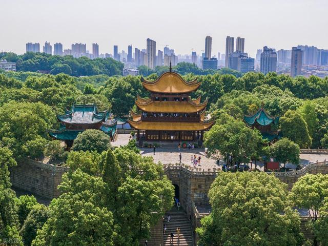 岳阳景点排行榜，湖南岳阳最值得去的10个好玩景点，你去过几个？