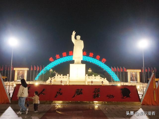 “乌托邦式”南街村的红色印记