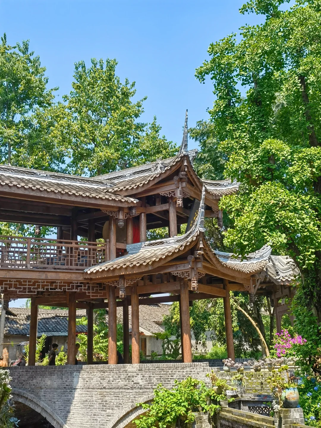 比丽江清净、比乌镇原始，成都1h刹拢的千年古镇一日游，巴适！