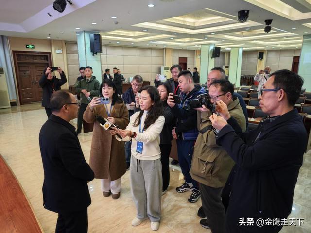 皖鄂之巅迎远客 山水红韵架桥梁——东北旅行商媒体走进天堂寨考察