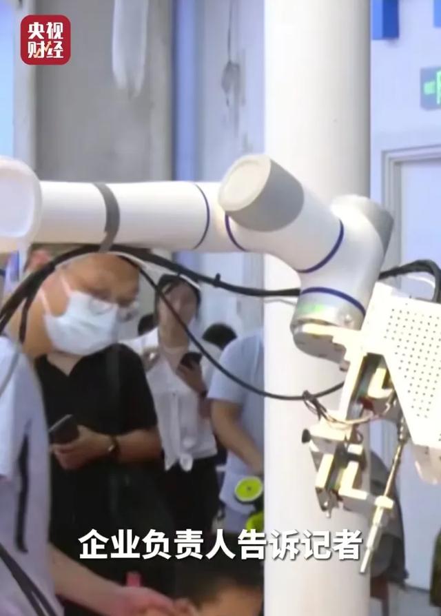 国产人形机器人火了！海外订单爆满，这次我们真的领先了！