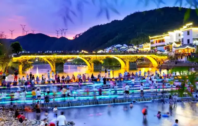 浦江广安桥：充满善心善行、诗与远方的爱心见证之所