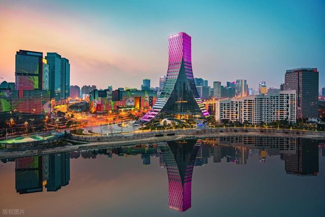 山东人去趟成都，真羡慕那里的生活，有几个问题想考考大家