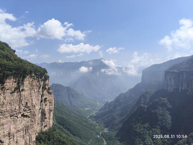 秋风起，重著屐。徒步南太行经典穿越路线:八里沟-老龙口-九莲山