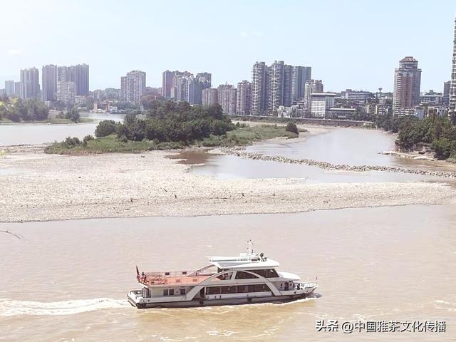 嘉州：千年古韵中的诗意与豪情