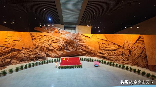 东北地区百家旅行商●媒体安徽全域旅游考察团走进 渡江战役纪念馆