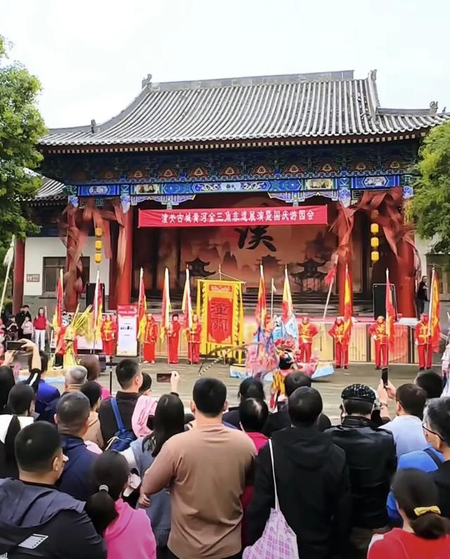 双节假期第三天！潼关景区游客不减！（图）