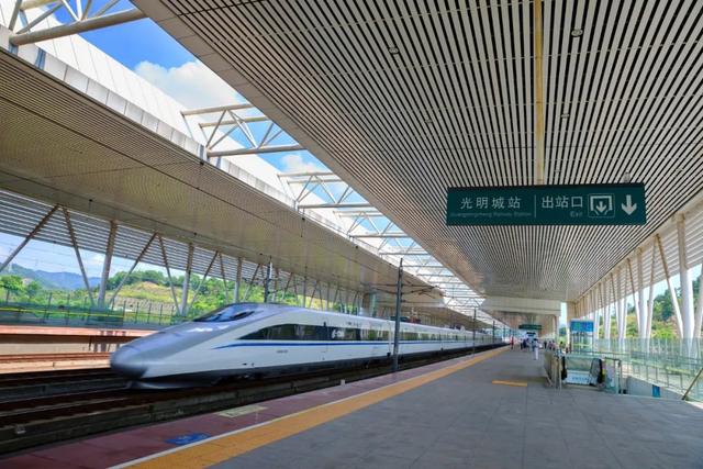 深圳光明：“幸福城区”愿景加速落地，民生配套日趋完善！