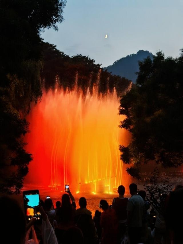 千山人山人海，七夕浪漫拉满！