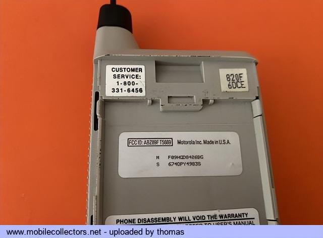 通信历史连载788-世界第一部下翻盖手机-摩托罗拉MicroTAC-1989年