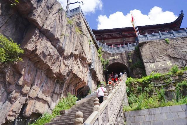 只知九华山,不识安徽池州?这座城市该学黄山改名吗?