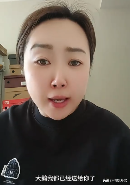 大雷烧烤克扣180元后续：炫富骂穷人，员工现场讹人，店铺关门