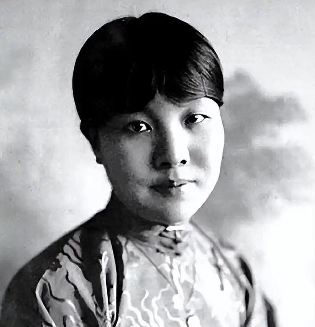 首次披露！林徽因私人书信里，揭开被误读的建筑师人生