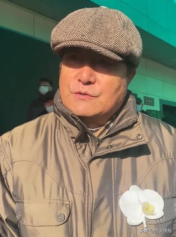 何晴告别仪式举行,儿子深情追忆:妈妈喜欢雪,北京初雪是为她而下