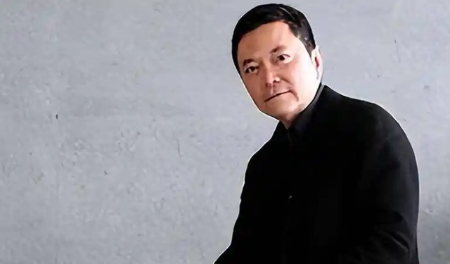 他曾与刘涛同床共枕4年，如今年过六旬依旧未娶，刘涛直言愧疚