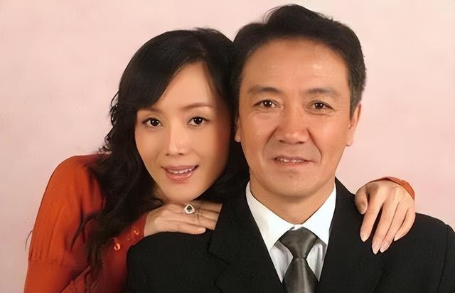 家花不如野花？抛妻弃子的恶果，在67岁李幼斌身上体现得淋漓尽致