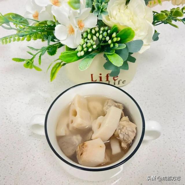 馋哭了！以荷为膳，建议成都人多吃TA→
