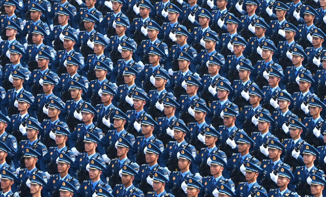 九三阅兵解说员揭晓，原来是他们两位，都是央视知名主持人
