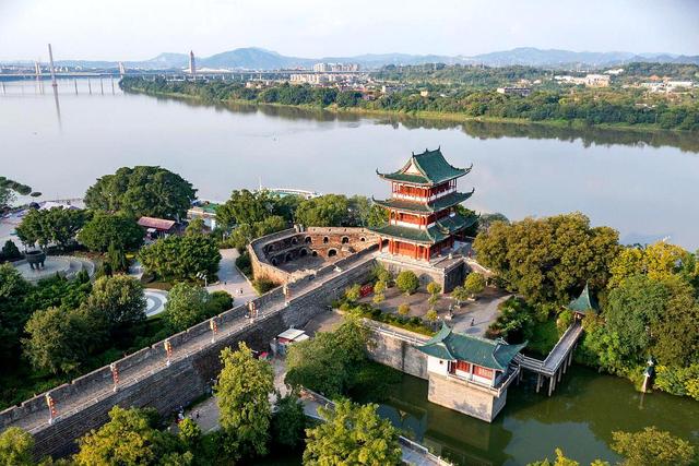 江南宋城，客家摇篮，中国B型城市旅游指南之赣州