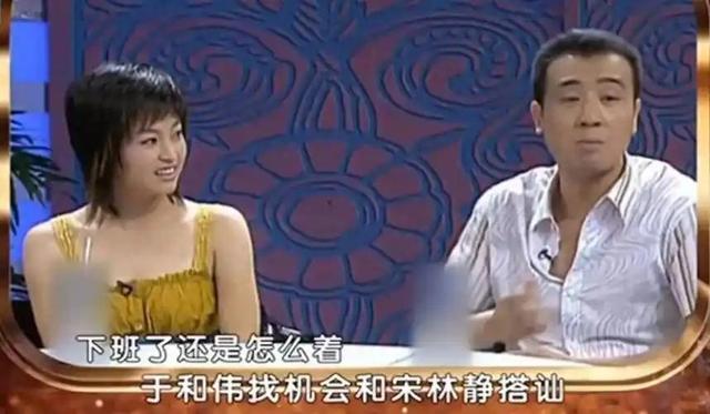 3岁丧父，吃姐姐奶水长大，成名后为8个哥姐买房，如今成全家骄傲