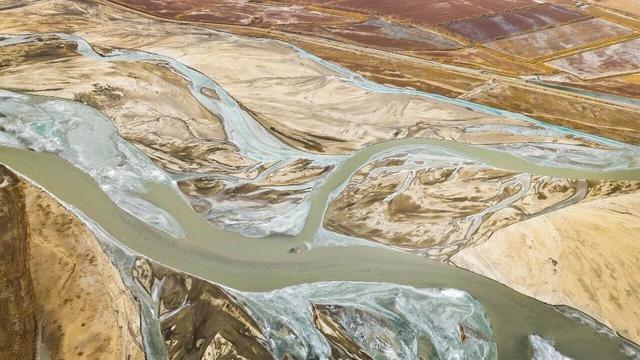 塔里木河起点，在这里温柔浪漫相拥