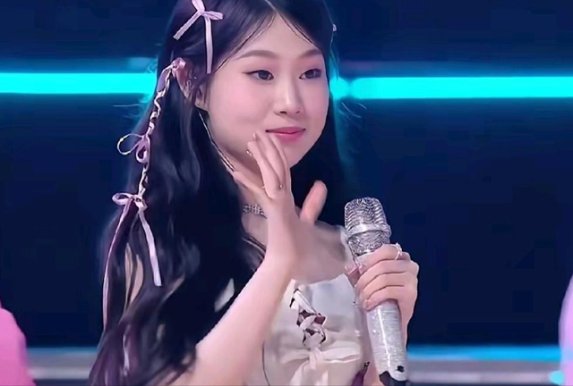 钱再多有什么用？68岁上亿身家的潘长江，还是要为42岁女儿操碎心