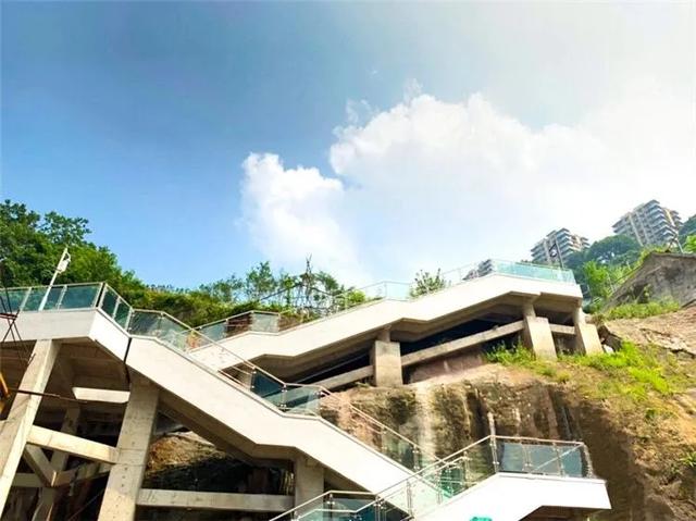 政在问丨鹅岭火了，但步道的故事才刚刚开始