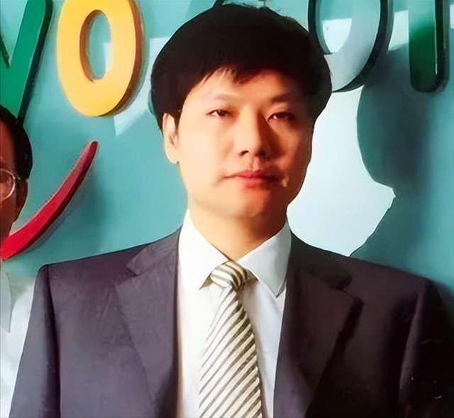 董明珠没想到，雷军受邀观礼阅兵半月多，竟再次令所有人刮目相看