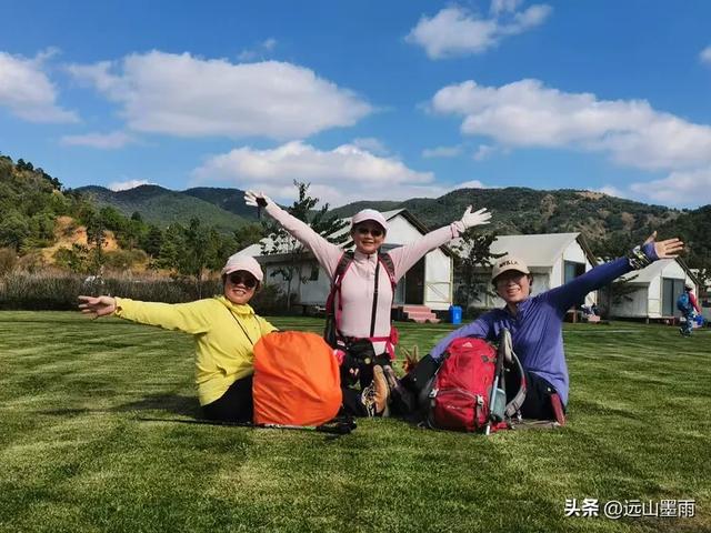 随走呈贡大学城,逛梁王湖、转小土林,感受多彩的秋冬世界,休闲