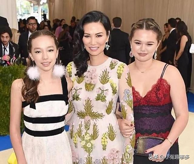 成定局，邓文迪笑不出来，默多克继承人已敲定，她只能拿到150亿