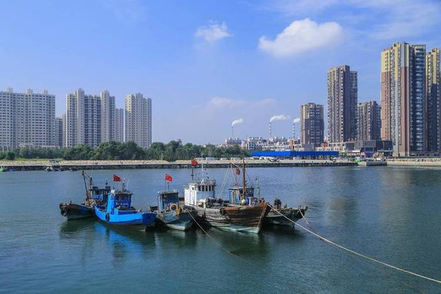 代管县级市最多的城市，潍坊、烟台领跑6市，郑州、成都紧随其后